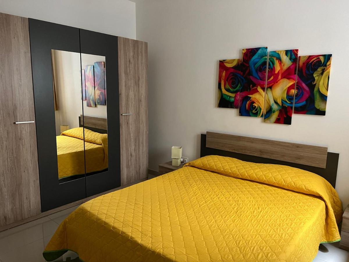 Ferienwohnung Claire'S Court Marsaxlokk Exterior foto