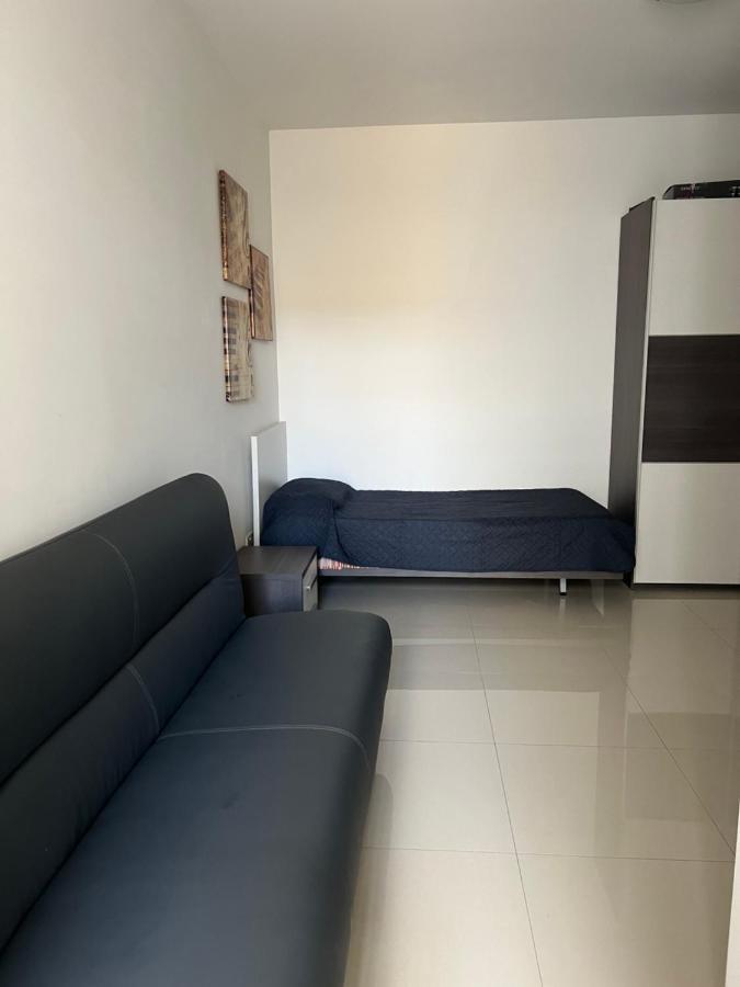 Ferienwohnung Claire'S Court Marsaxlokk Exterior foto