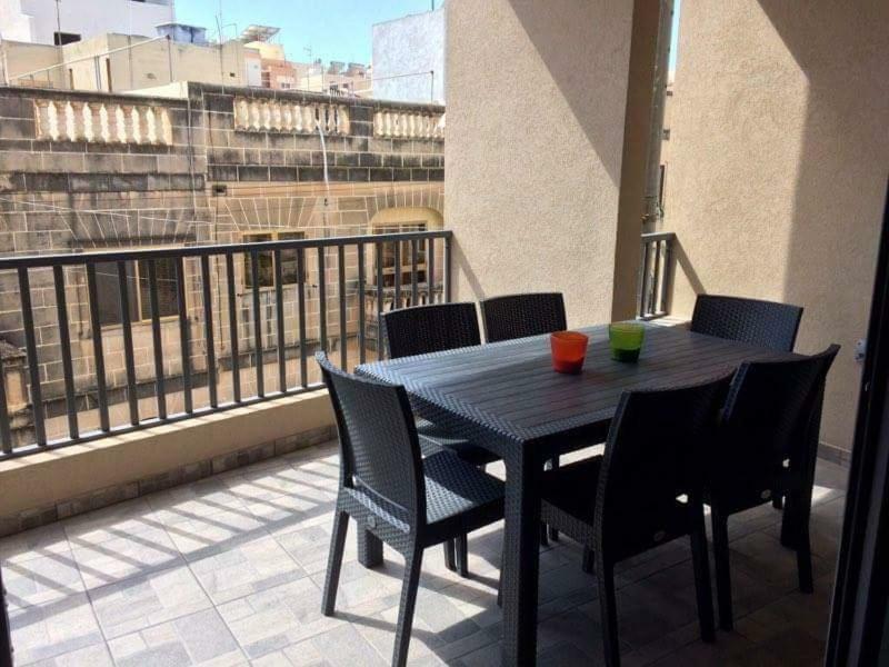 Ferienwohnung Claire'S Court Marsaxlokk Exterior foto
